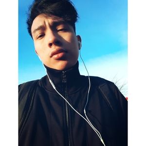 Meet your Posher, Ramos